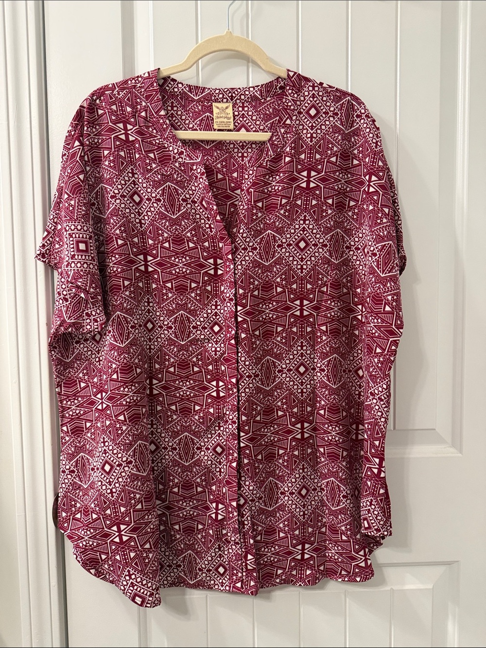 Faded glory XXL Women’s Button-Front Top